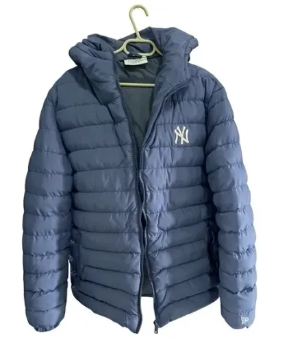 Jaqueta puffer masculina NEW ERA