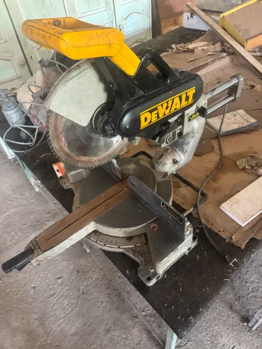 Serra Meia Esquadria DeWalt 12 Sliding