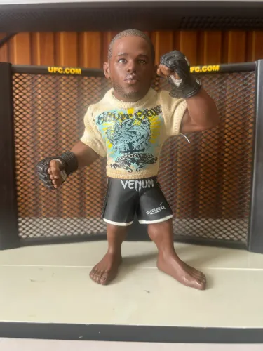 Boneco UFC ROUND 5 Jon Jones Edição Limitada RARIDADE