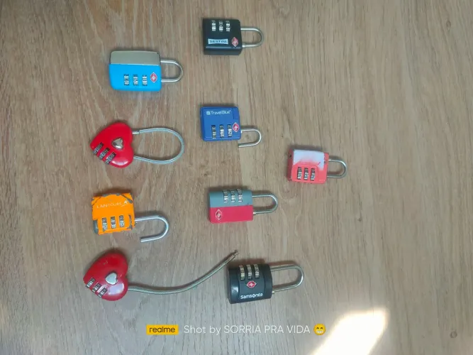 Cadeado com senha 