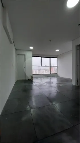 Salas para locação em Vila santista - SP
