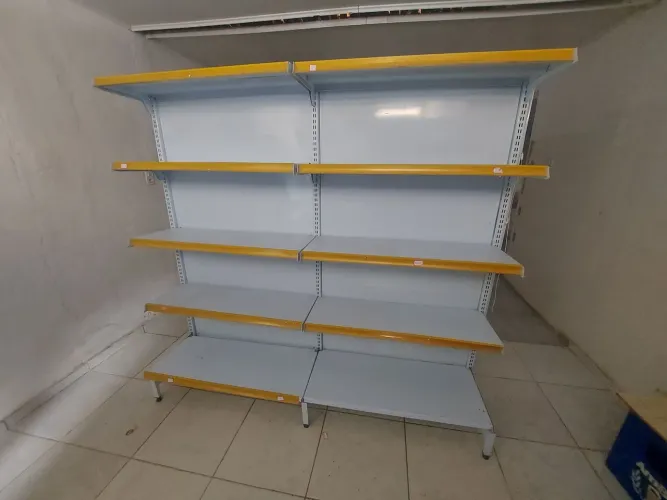 Estante para Comércio
