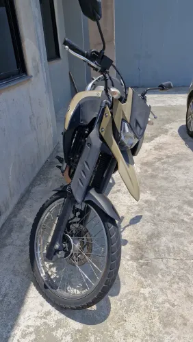 Vende-se LANDER XT 250