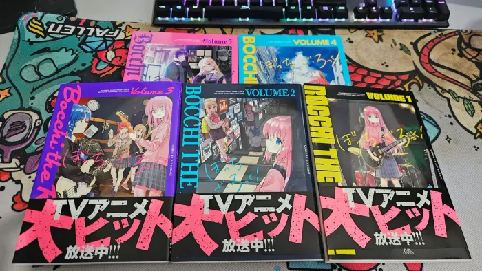 Mangá Bocchi The Rock versão japonesa volume 1 ao 5