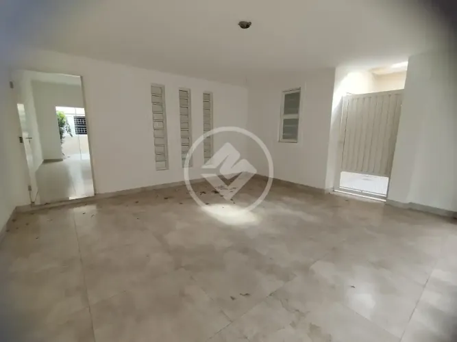Casa Locação - Vila Bandeirantes codigo: 382455