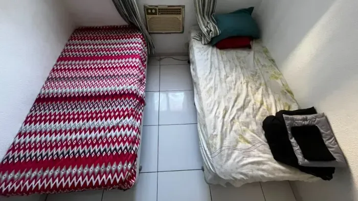 Cama Box Solteiro seminova (base + colchão)