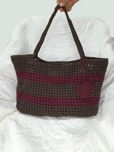 Bolsa de Crochê Artesanal Feita à Mão