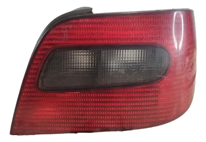 Lanterna Direita Traseira Citroen Xsara 1998 A 2002  Esquerdo Vermelho