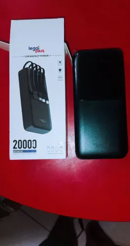 Carregador portátil 20.000 mah painel de led e cabos inclusos para tds Cel na caixa novo