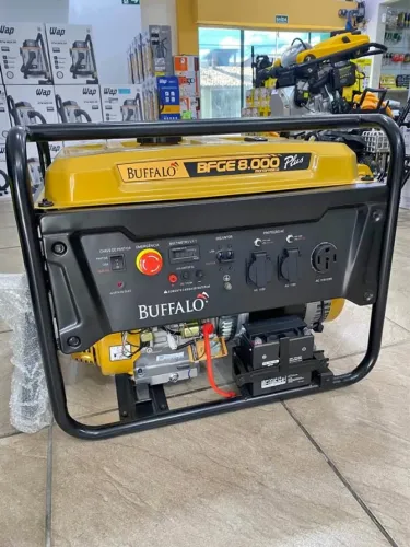 Gerador de Energia 8KVA Gasolina Partida Eletrica 220v Mono - Buffalo (Novo)