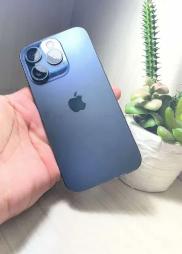 Vendo ou troco iPhone 15 Pro 256 Gigas 