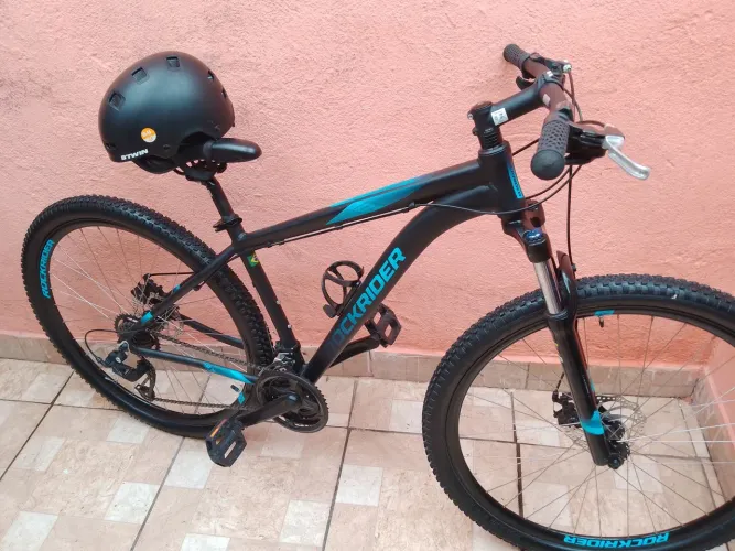 Bicicleta aro 29 Rockrider Btwin 21 marchas praticamente nova