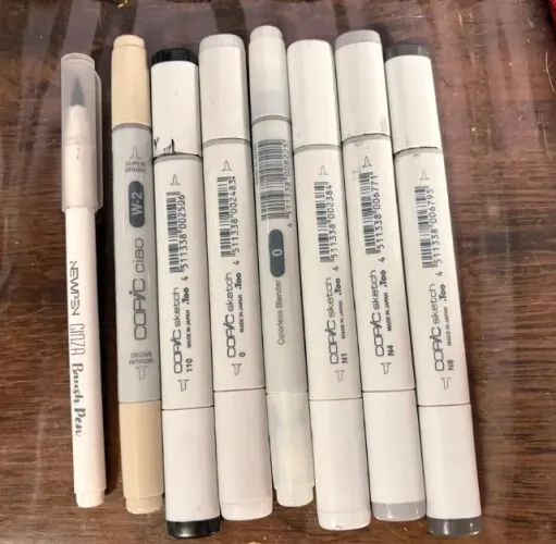  COPIC - NEUTROS / CINZAS + BLENDER - 8 CANETAS