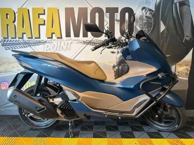 HONDA PCX 160 DLX 2024. Por $18.700,00