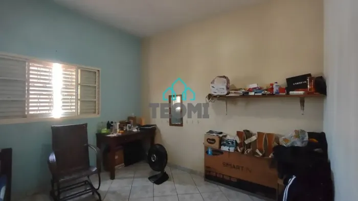 Sobrado com 4 dormitórios à venda, 186 m² por R$ 650.000,00 - Esplanada Independência - Ta