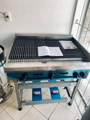 NZ. Char Broiler grill inox 90 cm VENÂNCIO