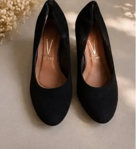 Salto preto elegante nº 38 - perfeito pra festa