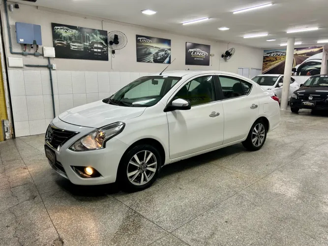 Nissan Versa SL 1.6 16V Flexstart 4P Aut. 2020