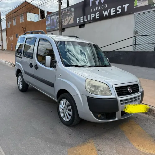 Fiat Doblo Essence 1.8 Flex 16V 5P 2015