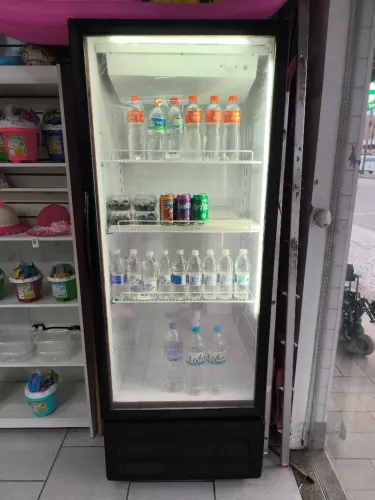 Geladeira expositora