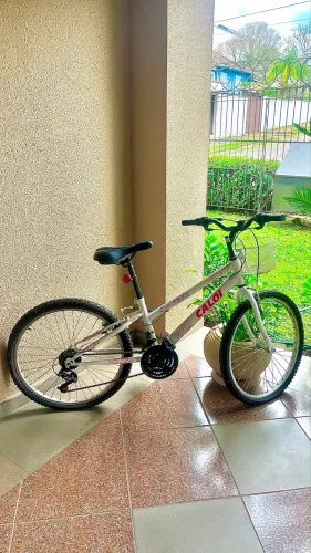 Bicicleta Caloi Ceci Aro 24