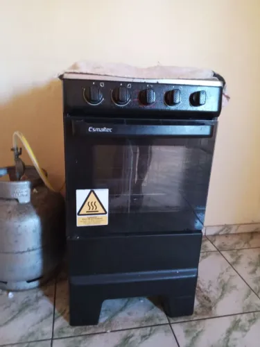 Fogão completo , com tudo da foto, chegar no pv que explico