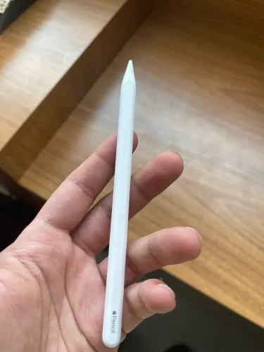 Apple pencil seminova - USB-C