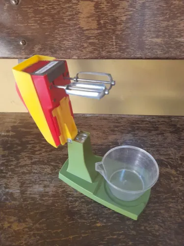 Colecionador de brinquedos batedeira Estrela