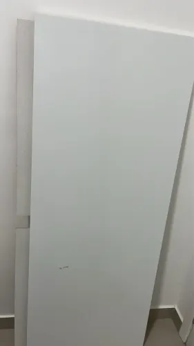 Painel para tv de até 32 polegadas.
