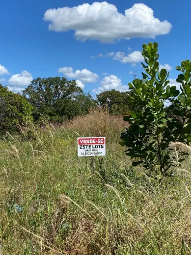 Vende-se lote quitado, * telefone apenas zap