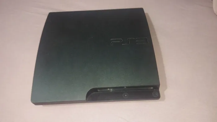 Vendo Ps3 com 13 jogos 