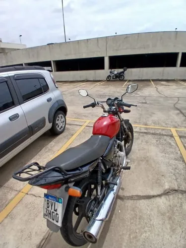Vendo titan 150 job,ks