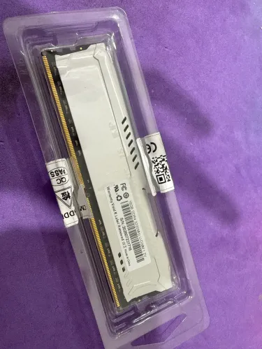 Memória DDR4 16gb 3200 NOVA!