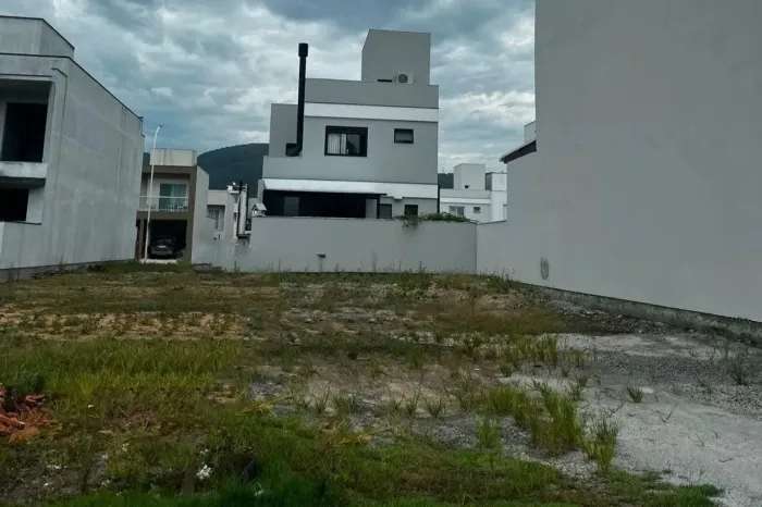 Terreno de 161m² no Costa Do Sol Condomínio Clube, em Biguaçu