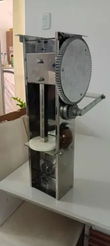 Masseira para fazer churros