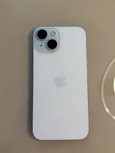 Vendo Iphone 15 128gb super novo
