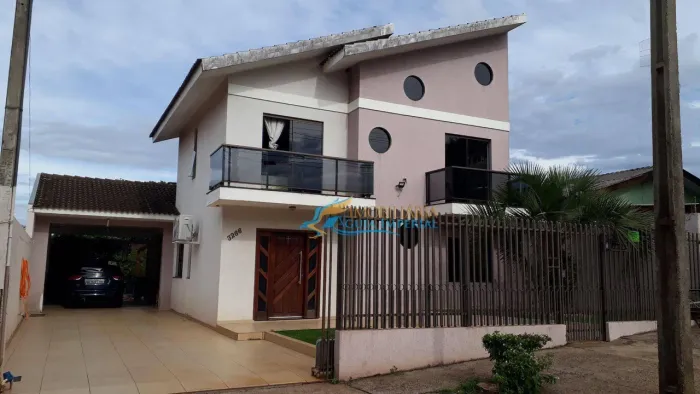 Imobiliária Águia Imperial Vende Sobrado no Bairro Claudete
