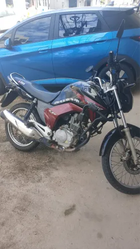 Vendo titan 150 toda documentada