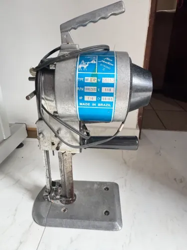 Máquina de corte