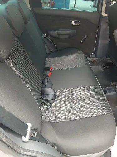 Fiat Siena EL 1.0 MPI Fire Flex 8V 4P 2010