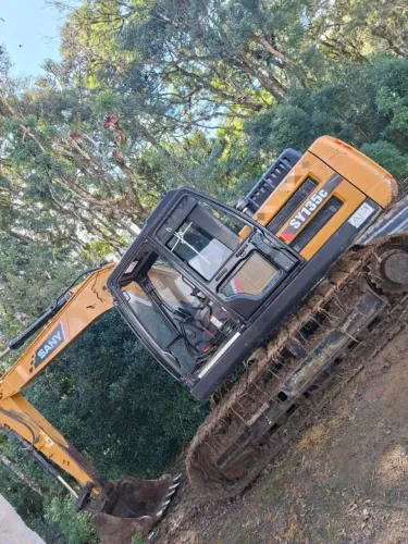 Escavadeira Hidráulica Sany 135 Ano 2022 4.000 Horas