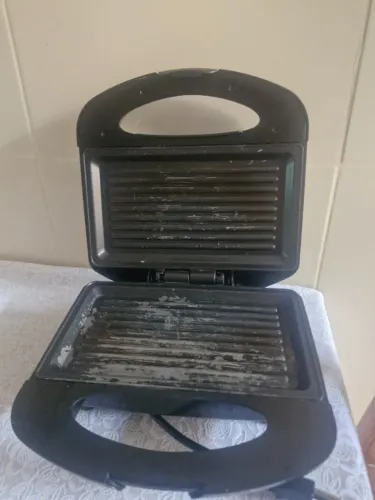 Sanduicheira mondial inox grill premium