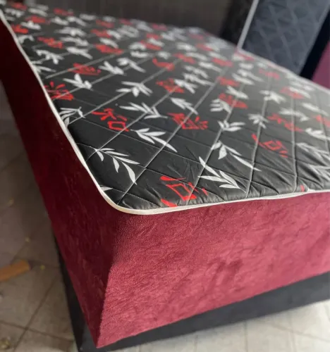 Promoção de camas box acolchoadas
