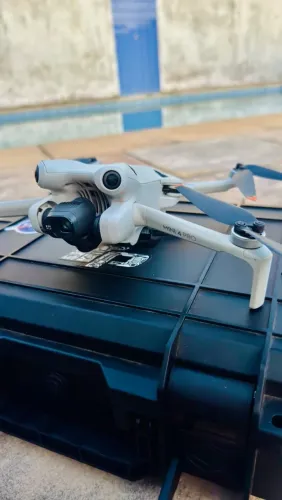 Drone DJI mini 4 pro combo fly more