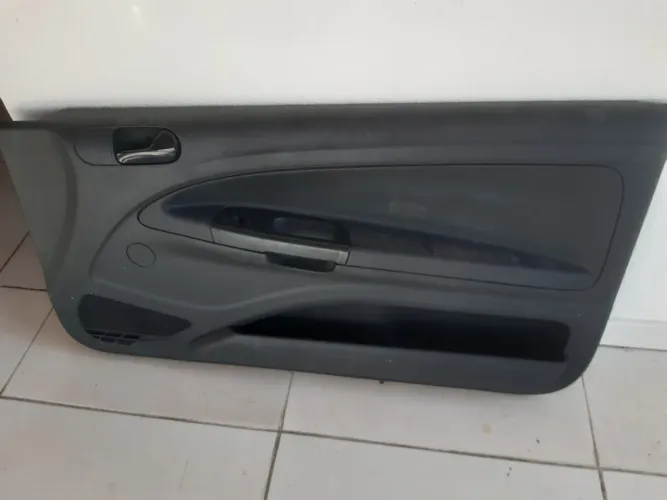 Forros das portas originais da saveiro robust