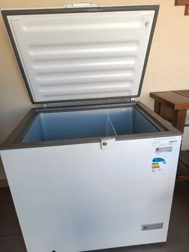 Freezer horizontal 309L consul