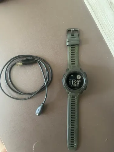 Relógio Garmin Instinct