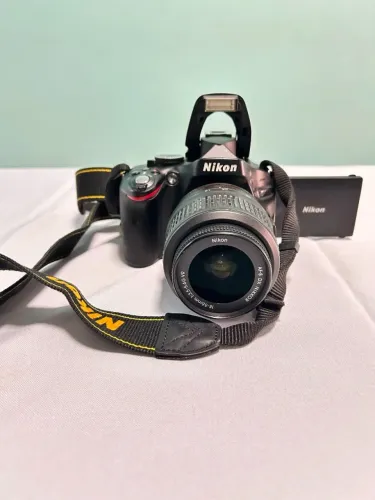 Nikon D5100 Kit Completo ? 2 Lentes VR + Bolsa Lowepro + Acessórios