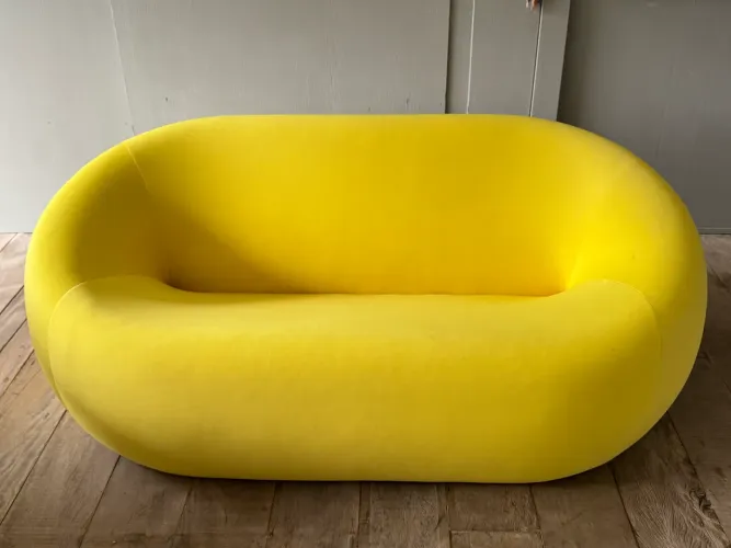 Sofa up 2000 por Gaetano Pesce para a B&B Italia.