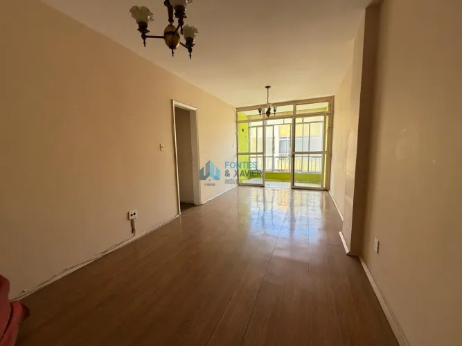 Excelente apartamento 3 quartos em plena Rua Santo Antônio - Juiz de Fora / MG